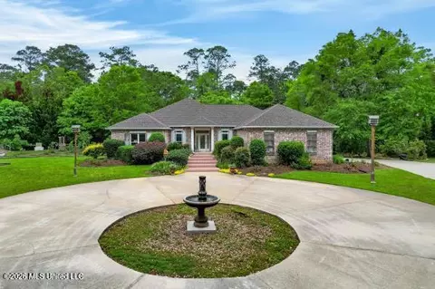 7061 Bayou Talla Ln, Kiln, MS 39556