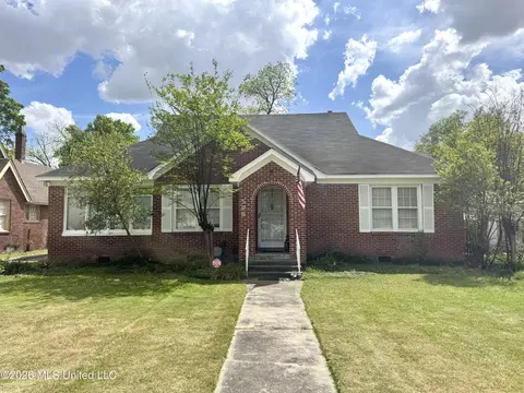 508 W 2nd St, Clarksdale, MS 38614