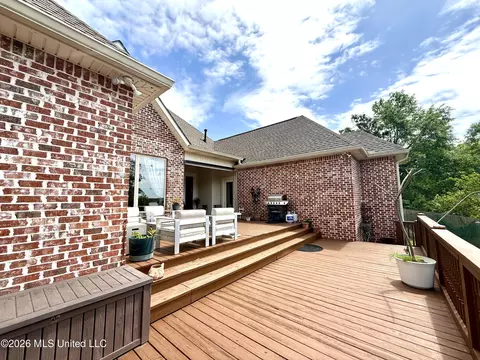 Exterior - 717 Clover Pl, Biloxi, MS 39532 photo 15 of 23