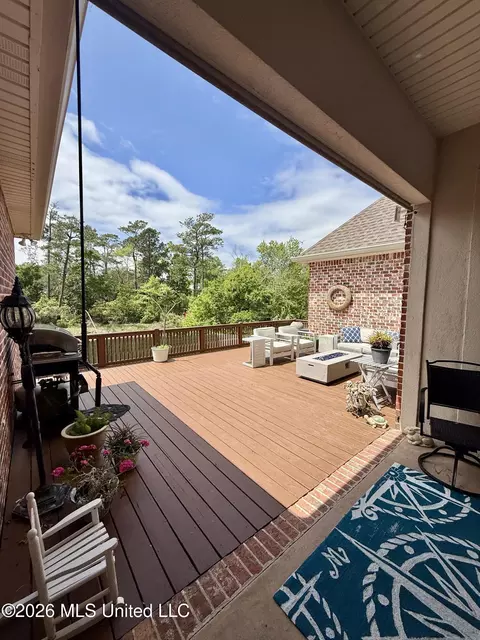 Exterior - 717 Clover Pl, Biloxi, MS 39532 photo 7 of 23