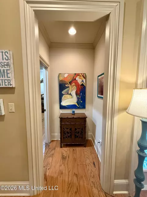 Entry Way - 717 Clover Pl, Biloxi, MS 39532 photo 3 of 3