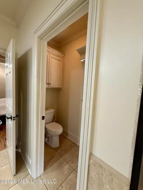 Bath - 717 Clover Pl, Biloxi, MS 39532 photo 8 of 11