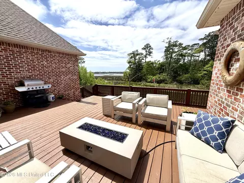 Exterior - 717 Clover Pl, Biloxi, MS 39532 photo 10 of 23