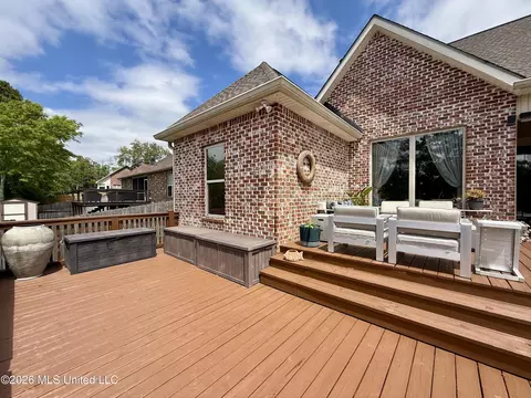 Exterior - 717 Clover Pl, Biloxi, MS 39532 photo 14 of 23