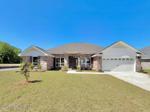 14836 Fritz Cir, Gulfport, MS 39503