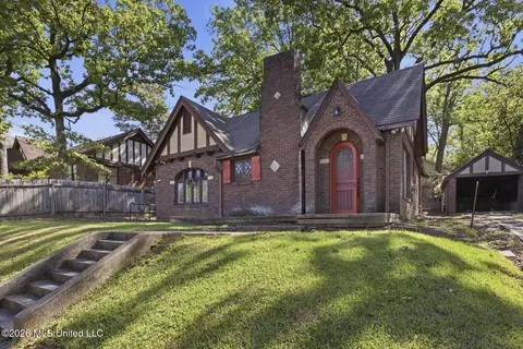 1340 Hazel St, Jackson, MS 39202
