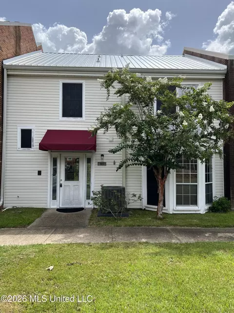 928 Courthouse Rd #48, Gulfport, MS 39507