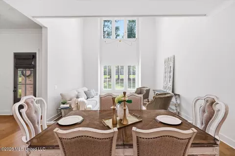 Dining - 172 Chantilly Dr, Madison, MS 39110 photo 2 of 4