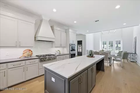 Kitchen - 172 Chantilly Dr, Madison, MS 39110 photo 1 of 5