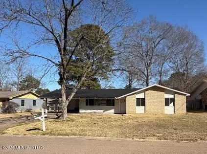 208 W Lisa Dr, Pearl, MS 39208