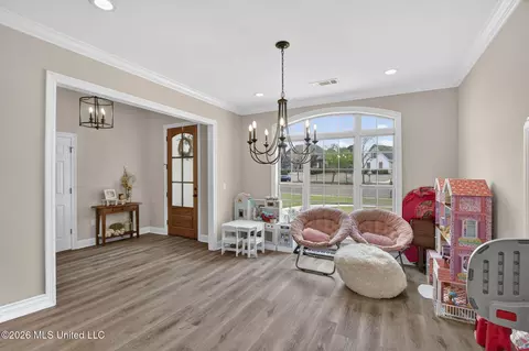 Entry Way - 114 Willow Crest Cir, Brandon, MS 39047 photo 3 of 8