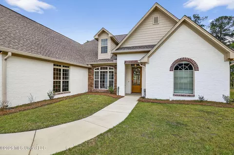 Exterior - 114 Willow Crest Cir, Brandon, MS 39047 photo 6 of 15