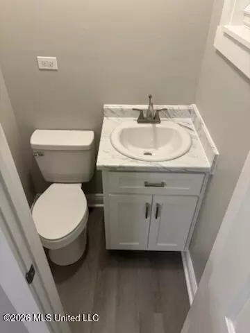 Bath - 3312 Mcnair Dr, Moss Point, MS 39563 photo 1 of 1