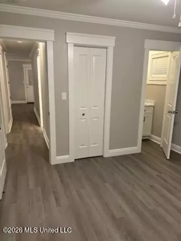 Entry Way - 3312 Mcnair Dr, Moss Point, MS 39563 photo 4 of 5
