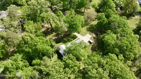 View/Area - 218 Gillespie Cir, Raymond, MS 39154 photo 2 of 3