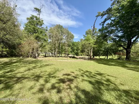 Exterior - 218 Gillespie Cir, Raymond, MS 39154 photo 7 of 12