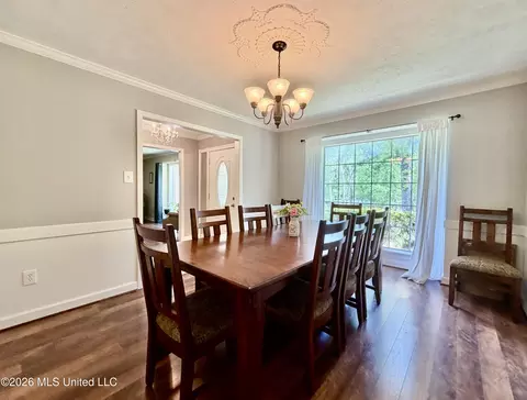 Dining - 218 Gillespie Cir, Raymond, MS 39154 photo 2 of 2