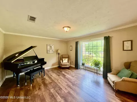 Living - 218 Gillespie Cir, Raymond, MS 39154 photo 1 of 2