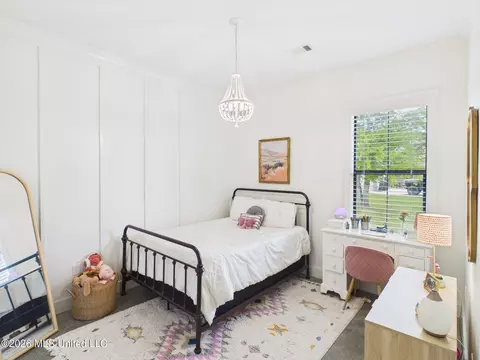 Bedroom - 268 Disciple Dr, Brandon, MS 39047 photo 7 of 10