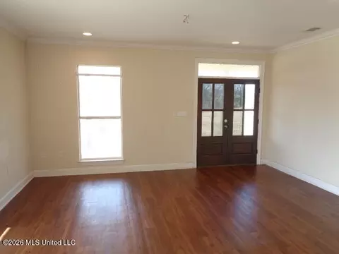 Living - 2243 Crenshaw Rd, Lucedale, MS 39452 photo 1 of 3