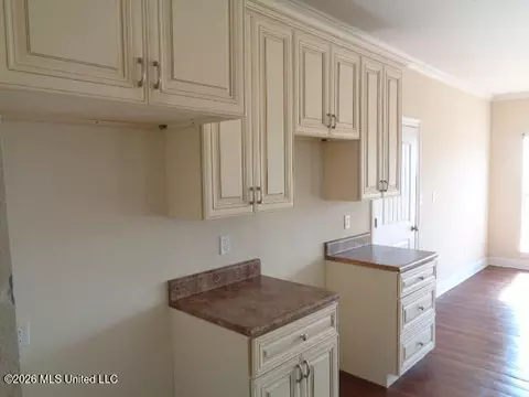 Kitchen - 2243 Crenshaw Rd, Lucedale, MS 39452 photo 3 of 3