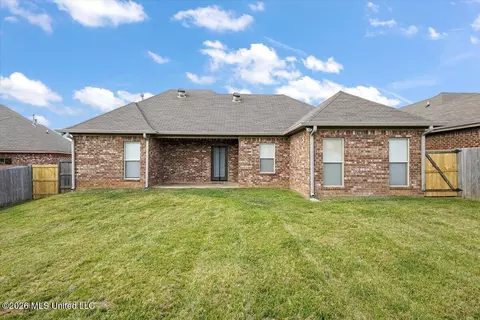 Exterior - 229 Greenfield Ridge Dr, Brandon, MS 39042 photo 4 of 6
