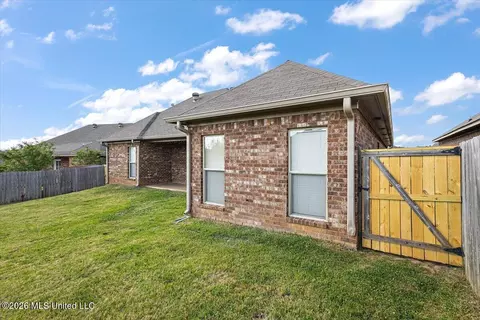 Exterior - 229 Greenfield Ridge Dr, Brandon, MS 39042 photo 5 of 6