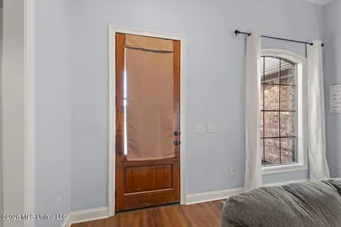 Entry Way - 229 Greenfield Ridge Dr, Brandon, MS 39042 photo 2 of 5
