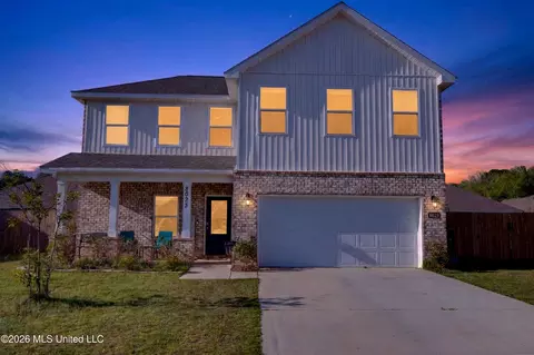 8023 Crawford Dr, Long Beach, MS 39560