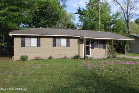 669 Ralde Cir, Ridgeland, MS 39157