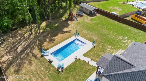 Exterior - 4590 Pierce Dr, Hernando, MS 38632 photo 12 of 14