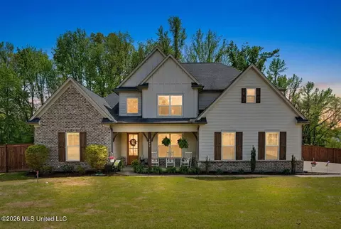 4590 Pierce Dr, Hernando, MS 38632