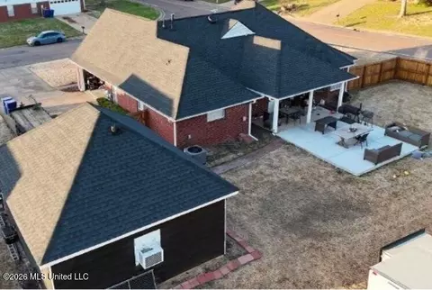 6875 SW 6875 Margaret Way #1, Walls, MS 38680