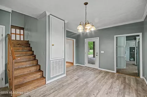 Entry Way - 2004 Prospect Cedar Ln, Union, MS 39365 photo 1 of 2