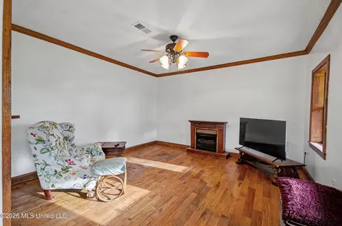 Living - 2004 Prospect Cedar Ln, Union, MS 39365 photo 2 of 2