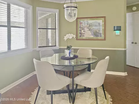 Dining - 4835 Upper Glading Rd, Summit, MS 39666 photo 1 of 2