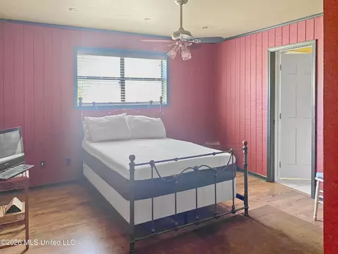 Bedroom - 4835 Upper Glading Rd, Summit, MS 39666 photo 4 of 7