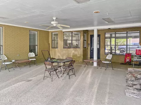 Exterior - 4835 Upper Glading Rd, Summit, MS 39666 photo 2 of 4