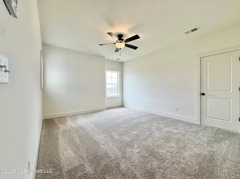 Bedroom - 4220 Adriane Cv, Nesbit, MS 38651 photo 5 of 5