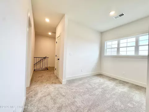 Bedroom - 4220 Adriane Cv, Nesbit, MS 38651 photo 3 of 5