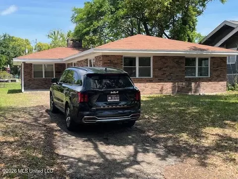 3420 11th St, Gulfport, MS 39501