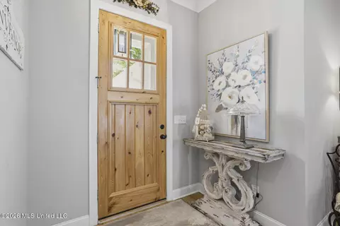 Entry Way - 304 Fairway Cv, Brandon, MS 39047 photo 1 of 3