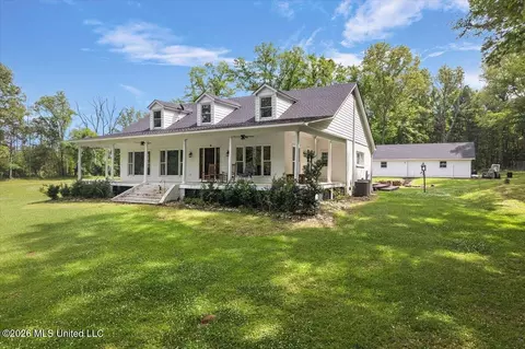 Exterior - 22 Lifer Rd, Clinton, MS 39056 photo 2 of 21