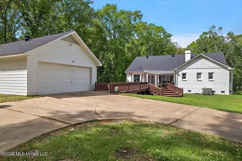 Exterior - 22 Lifer Rd, Clinton, MS 39056 photo 20 of 21