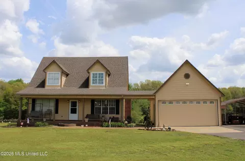 411 Woodview Rd, Byhalia, MS 38611