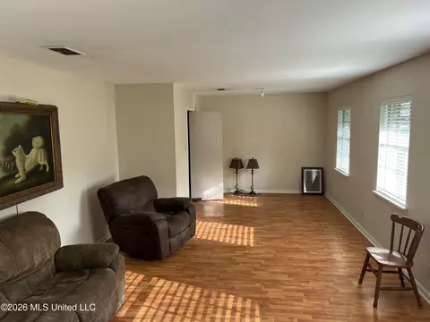 Living - 103 Edmund Dr, Long Beach, MS 39560 photo 1 of 2