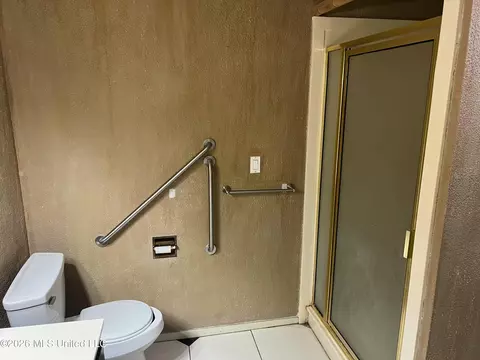 Bath - 103 Edmund Dr, Long Beach, MS 39560 photo 1 of 3