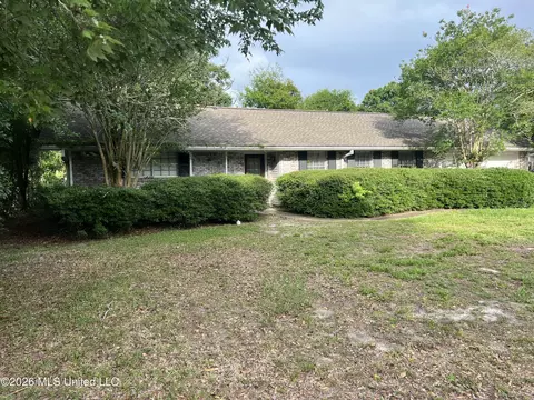 Exterior - 103 Edmund Dr, Long Beach, MS 39560 photo 2 of 5