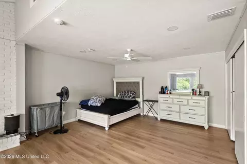 Bedroom - 5144 Reddoch Dr, Jackson, MS 39211 photo 1 of 3