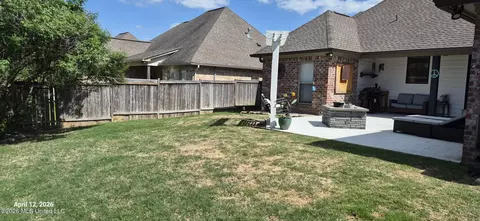Exterior - 155 Amethyst Dr, Brandon, MS 39047 photo 4 of 7
